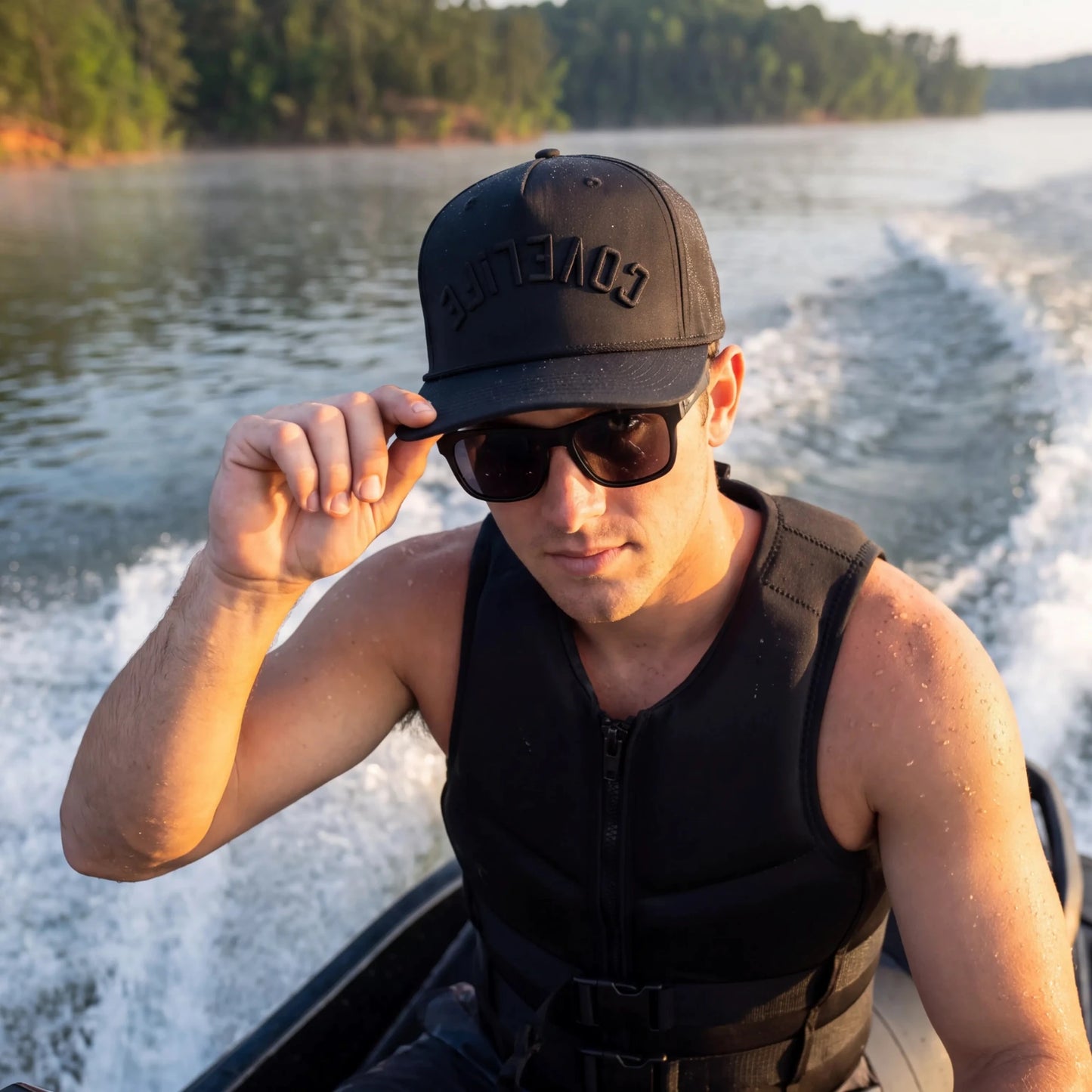 COVELiFE SHiFT Blackout Snapback Black - lifestyle/detail #2